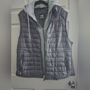 Zippered Hooded Puffer Vest
